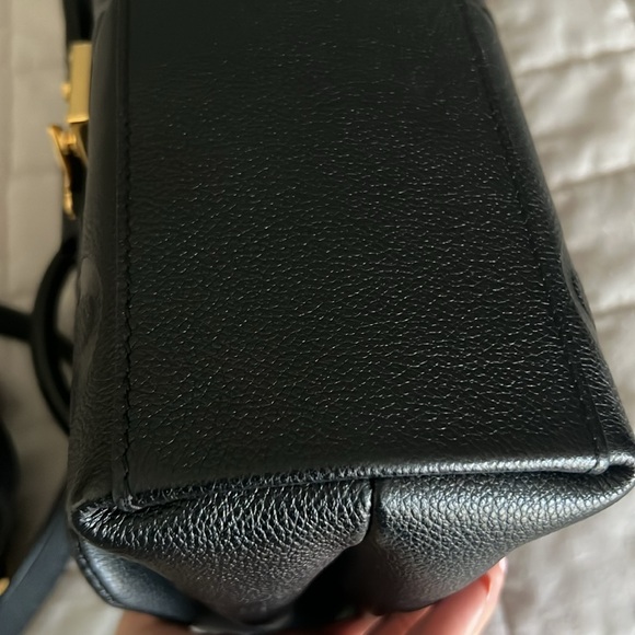 Louis Vuitton Madeleine MM in pristine  condition made in France. - Picture 10 of 13